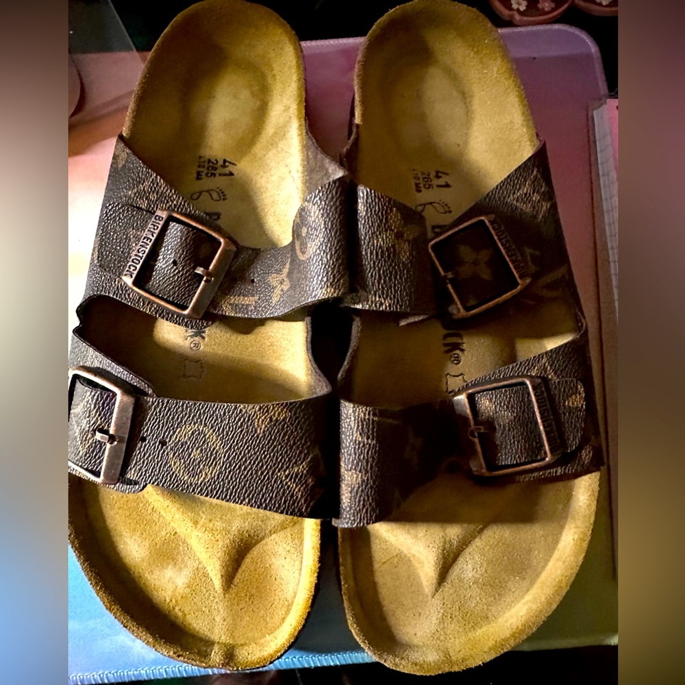LV BIRKENSTOCK